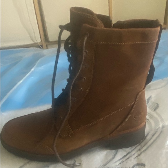 Boots - Picture 2 of 3